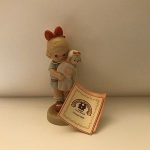 1991 Exclusive Membership figure, From memories of yesterday. We Belong Together